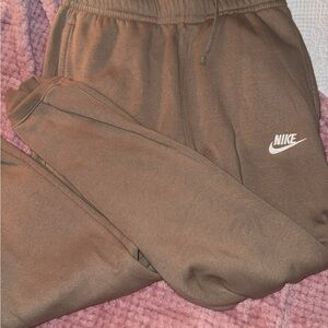 NIKE sweatpants